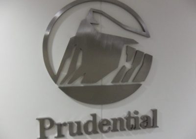 Letras em Aço Escovado Prudential